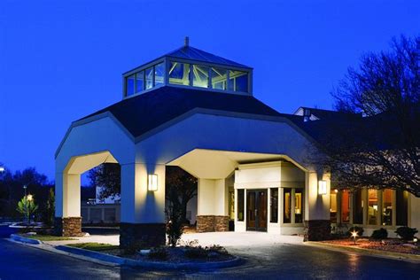 quality inn & suites downtown - university area reviews